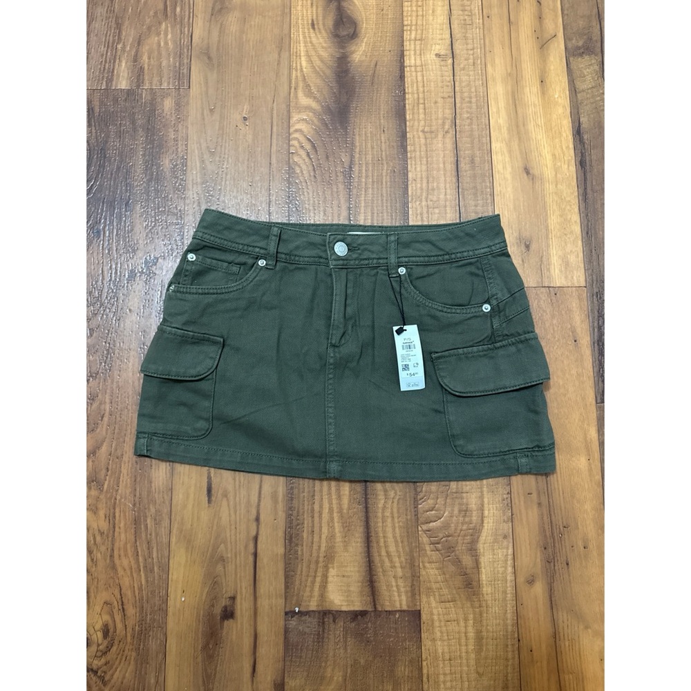 Garage Skort
